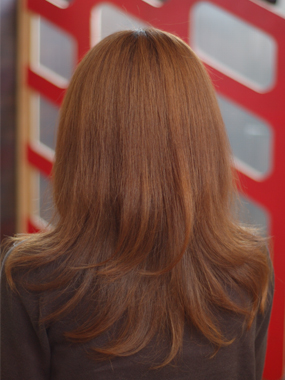 ロング　ヘアスタイル　
アイロンは毛先だけ！簡単ナチュ巻き！バック