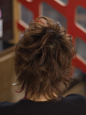 メンズ　ヘアスタイル　
ロッカー風セイムレイヤーバック