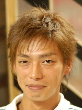 メンズヘアスタイル　
さわやかショート