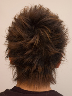 メンズ　ヘアスタイル
3Dカットで束感バツグンショート！バック