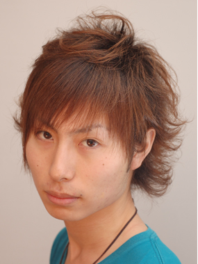 メンズ　ヘアスタイル　スイングショート