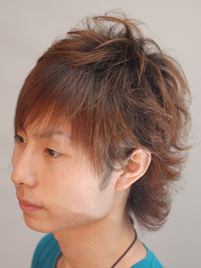 メンズ　ヘアスタイル　
スイングショートサイド